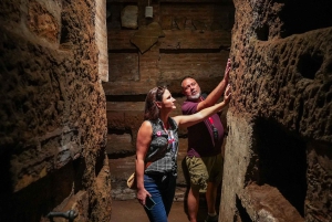 Rome: Catacombs and Capuchin Crypt Guided Tour with Transfer
