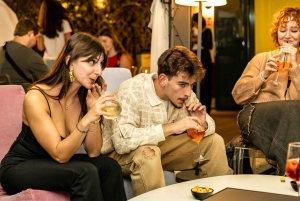 Rome: Forbidden History Walking Tour & Pub Crawl with Drinks