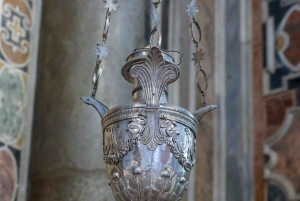 ローマ：サン・ピエトロ大聖堂、墓所ツアー＆ドーム登頂オプション