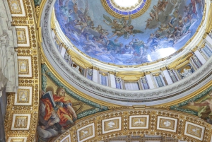 ローマ：サン・ピエトロ大聖堂、墓所ツアー＆ドーム登頂オプション