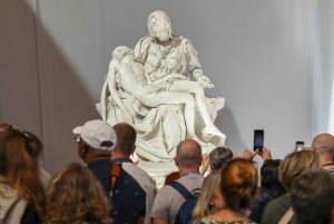 ローマ：サン・ピエトロ大聖堂、墓所ツアー＆ドーム登頂オプション