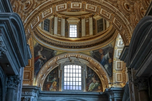 Рим: Базилика Святого Петра, Ла Пьета и папские гробницы Тур