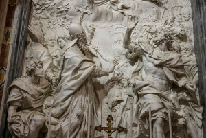 Рим: Базилика Святого Петра, Ла Пьета и папские гробницы Тур