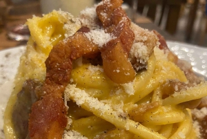 Rome: Trastevere Guided Food and Wine Tour with 20+ Tastings