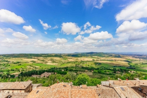 Rome: Tuscany & Montepulciano Day Trip with Lunch & Wines