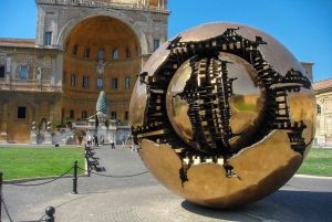 Rome: Vatican Museums Fast Entry Ticket with Guide Option