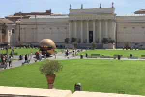 Rome: Vatican Museums Fast Entry Ticket with Guide Option