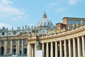 Rome: Vatican Museums Fast Entry Ticket with Guide Option