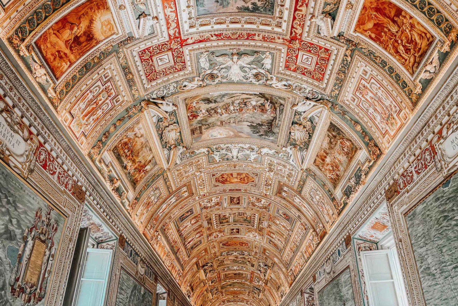 Roma: tour guiado nocturno a los Museos Vaticanos y la Capilla Sixtina