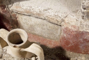 Roma: tour guiado por la Necrópolis Vaticana y la Vía Triunfal