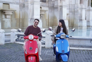 Rzym: przejażdżka skuterem Vespa z fotografiami i degustacją słodyczy