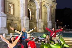Tour di Roma in Vespa con sidecar: esperienza panoramica di 90 minuti