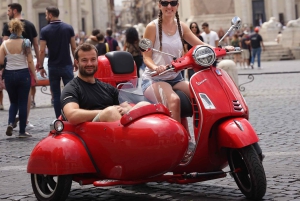 Tour di Roma in Vespa con sidecar: esperienza panoramica di 90 minuti