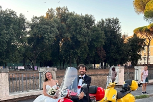 Tour di Roma in Vespa con sidecar: esperienza panoramica di 90 minuti