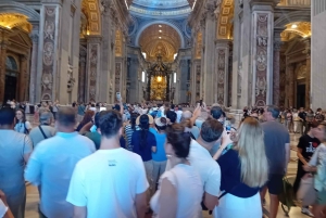 バチカン市国：サン ピエトロ大聖堂とドームのガイド付きツアー