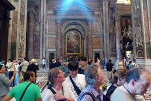 バチカン市国：サン ピエトロ大聖堂とドームのガイド付きツアー