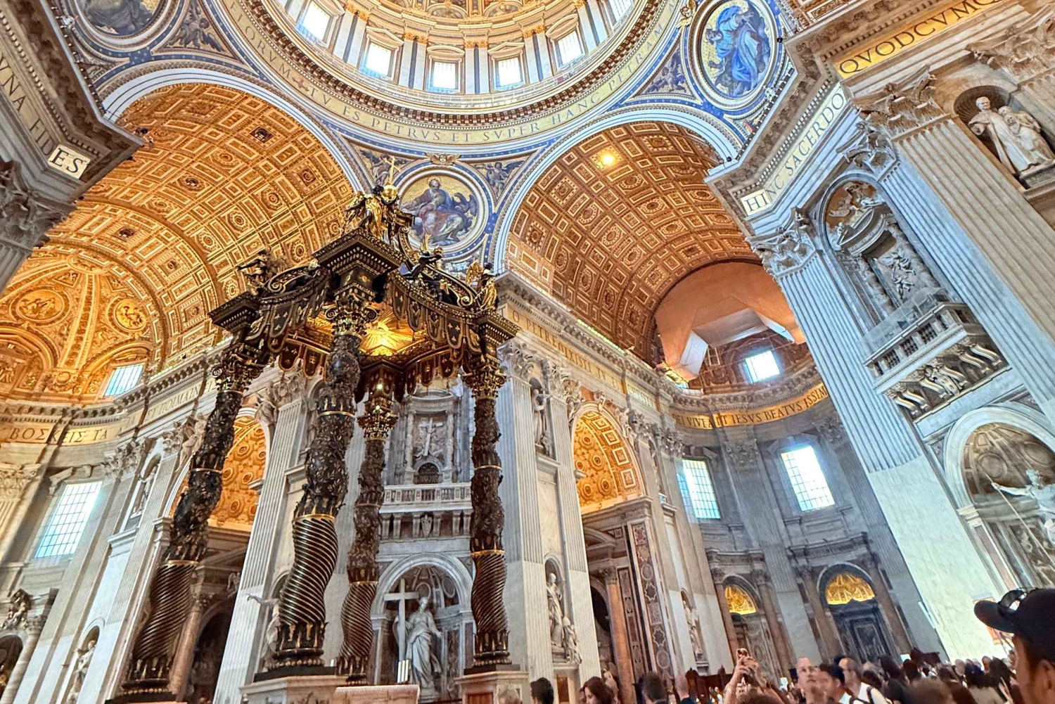 Vatican : basilique Saint-Pierre, tombeaux papaux et ascension du dôme