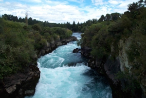 From Rotorua: Taupo Day Trip with Orakei Korako or Waiotapu