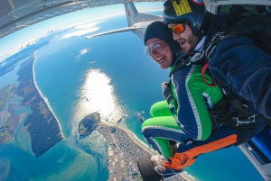 From Tauranga: Skydive over Mount Maunganui