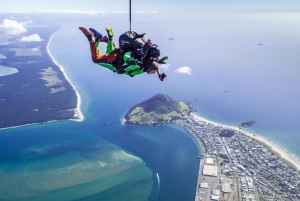From Tauranga: Skydive over Mount Maunganui