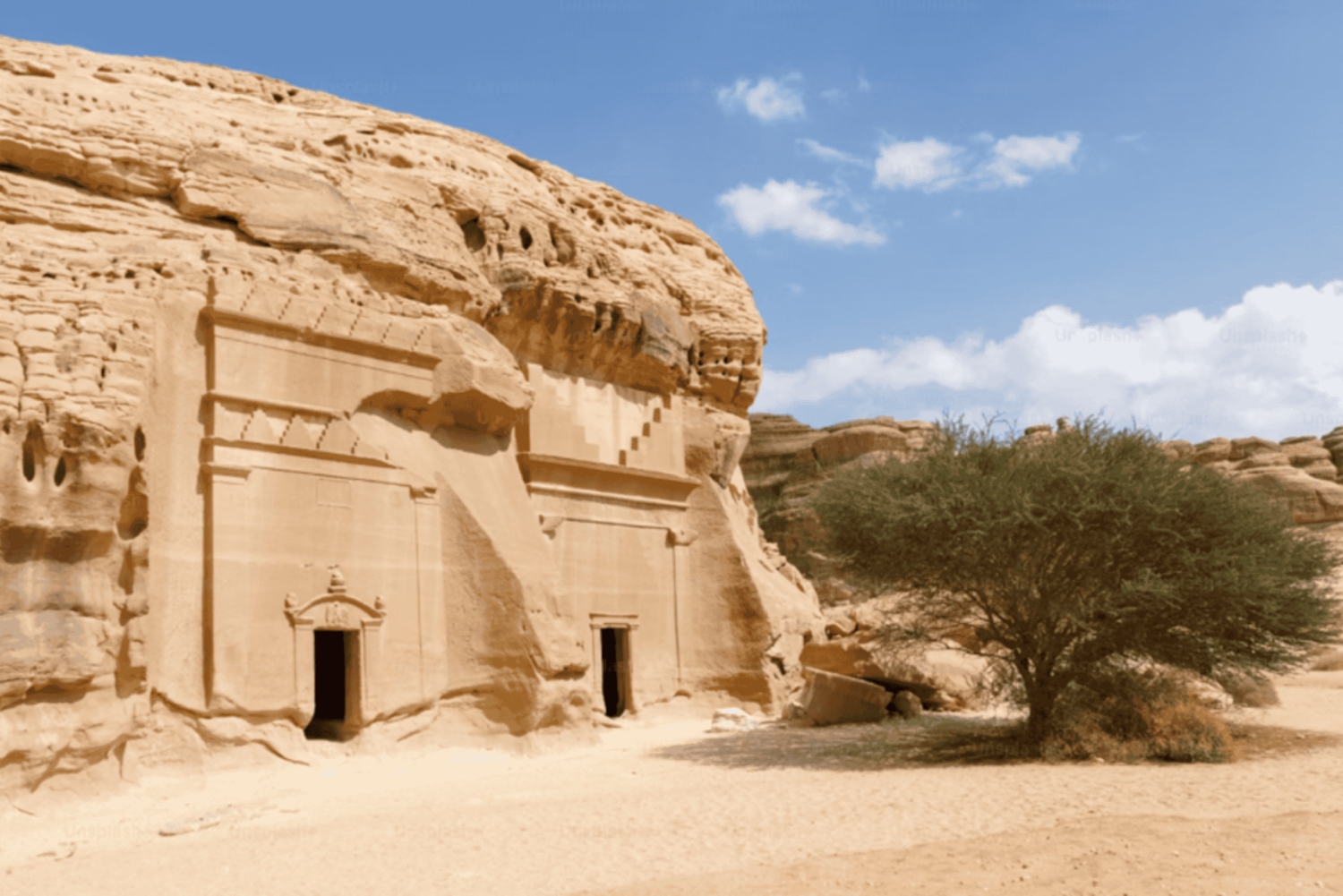 AlUla: tour de día completo en 4x4 con paradas panorámicas