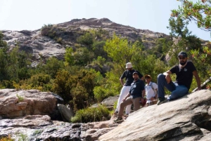 Asir: ruta de senderismo guiada por las montañas de Sarawat