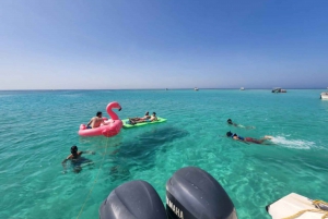 Jeddah: Wycieczka łodzią na wyspę Bayadah z opcją snorkelingu