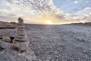 Edge of The World Riyadh, kamelritt, besøk i flaggermusgrotten og middag