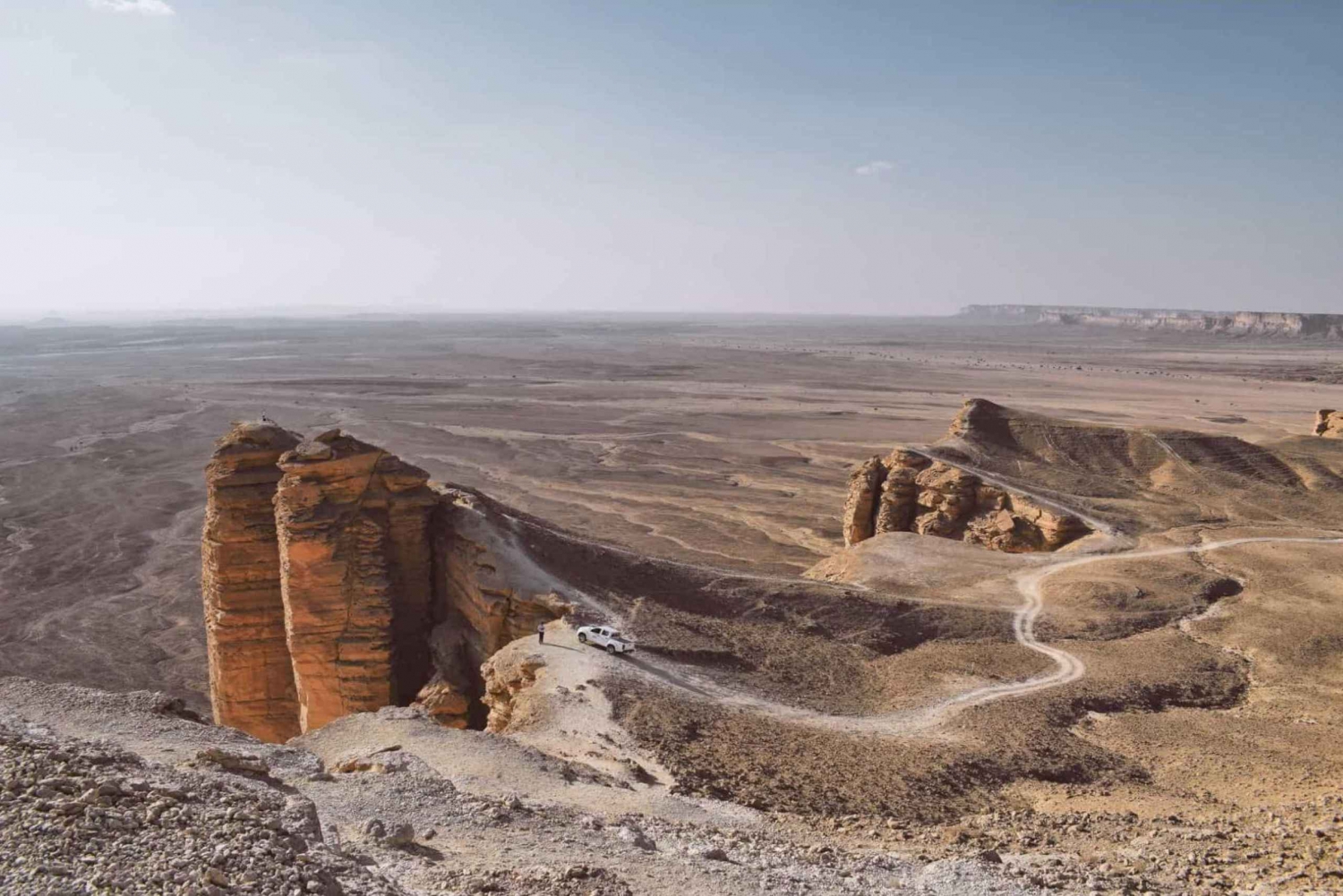 Von Riyadh aus: Tagestour Tuwaiq-Gebirge und Najd-Plateau