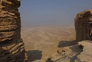 Fra Riyadh: Dagstur til Tuwaiq-fjellene og Najd-platået