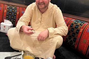 Jeddah: Moon Mountain Hiking and Sunset Yoga