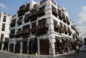Jeddah: Old Town Highlights Tour with Transfer