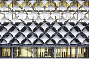 Riadi: Opastettu kierros Kuningas Fahdin kansalliskirjastossa