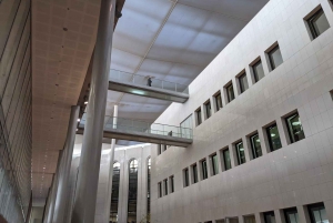 Riadi: Opastettu kierros Kuningas Fahdin kansalliskirjastossa