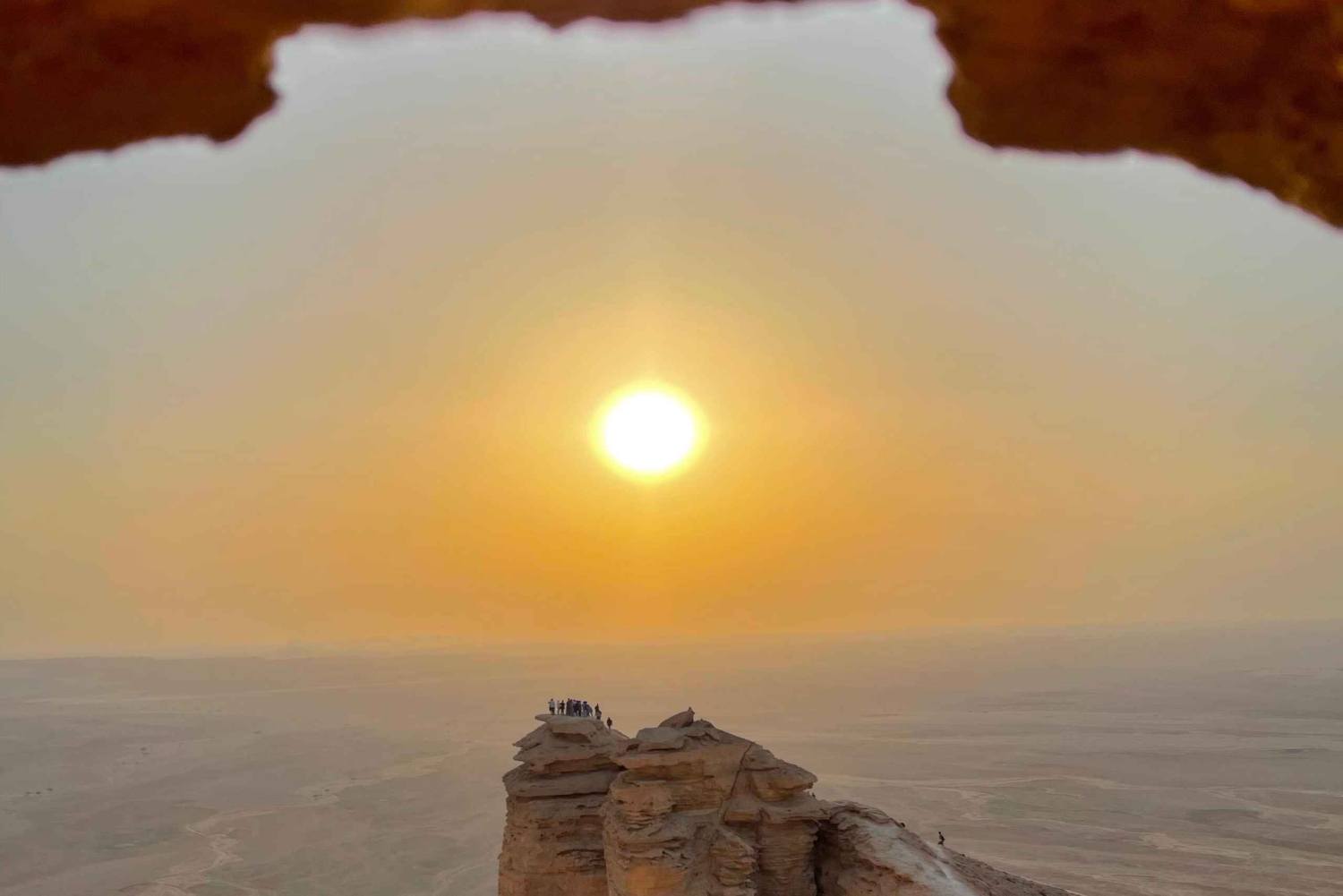 Riyad : Excursion en 4x4 jusqu'au bout du monde au coucher du soleil