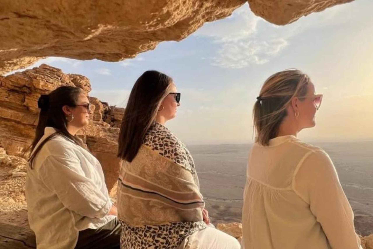 Riyadh: tour di gruppo all'alba al Confine del Mondo