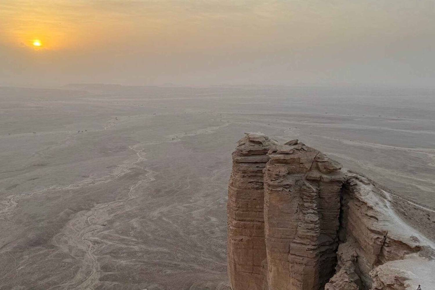 Riade: Caminhada ao pôr do sol e observação de estrelas no Edge of the World