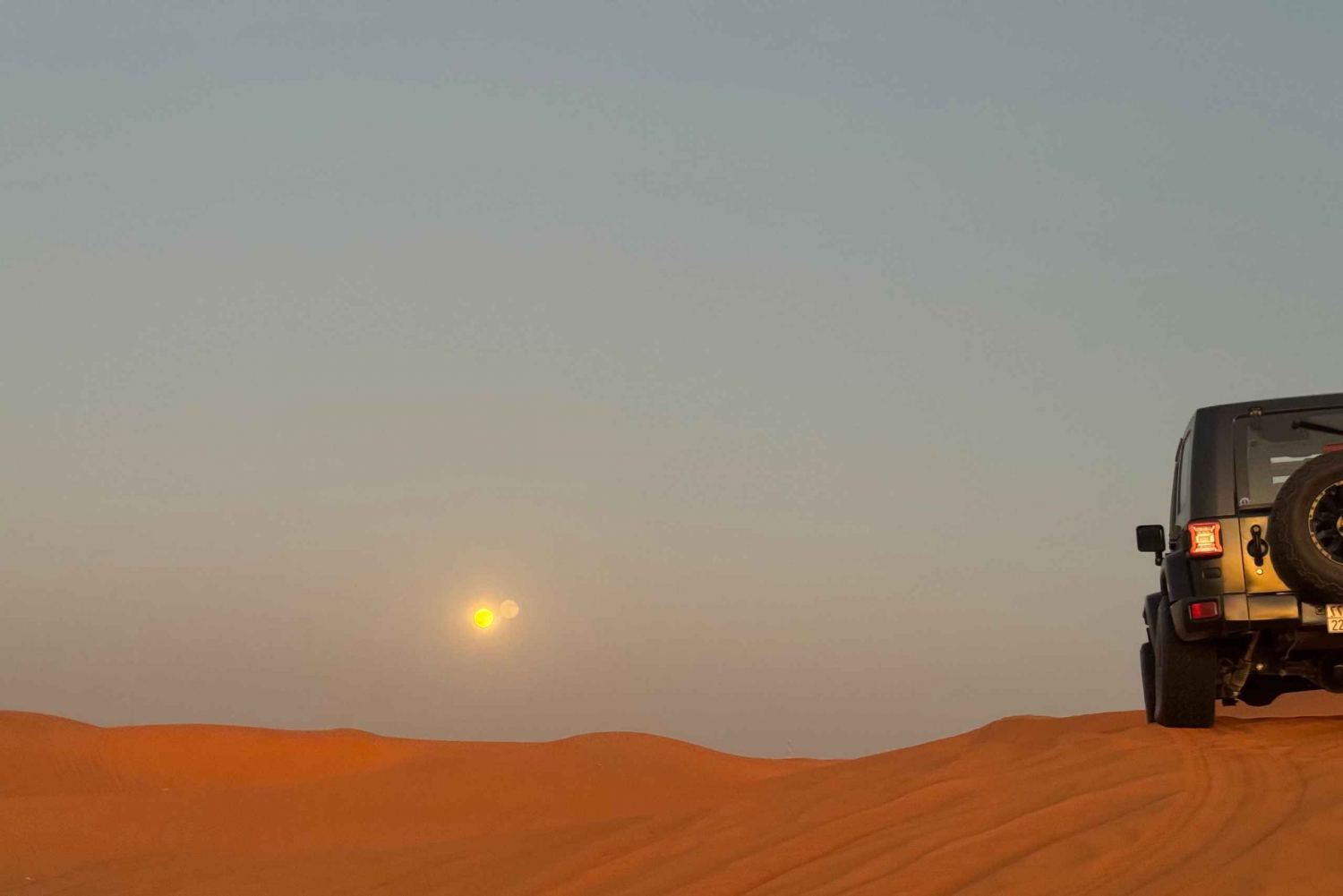 Riyadh Red Sands Tour: dune bashing och kamelridning.