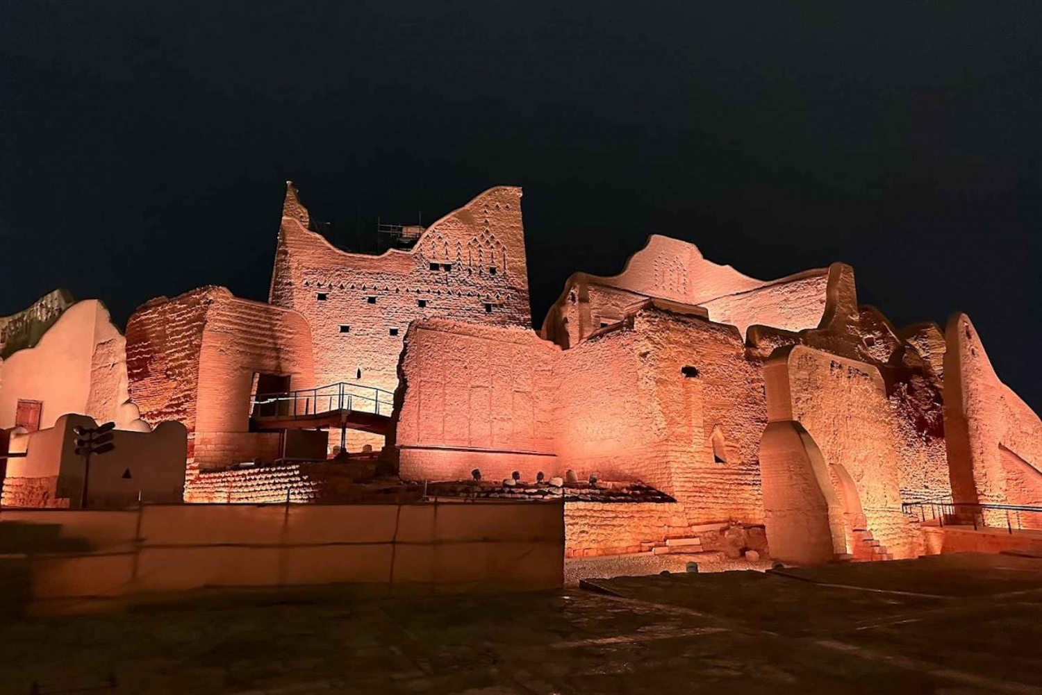 Upptäck det rika arvet från Diriyah, jordens stad.