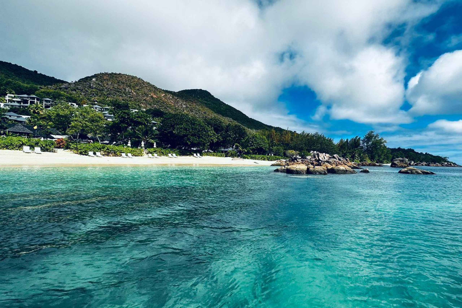 Rejs o zachodzie słońca do Anse Lazio i Anse Georgette, Praslin.