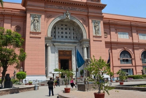 Il Cairo/Giza: tour guidato delle piramidi, della Sfinge e del Museo Egizio