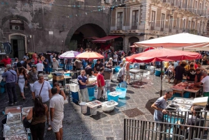 Catania: City Highlights Tour with Guide