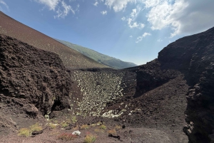 Catania: Mount Etna Morning Jeep Tour