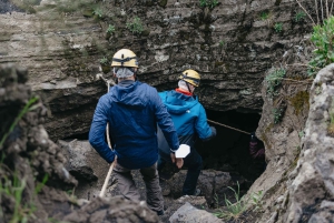 Catania: Mount Etna Morning or Sunset Day Trip with Tasting