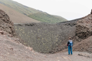 Catania: Mount Etna Morning or Sunset Day Trip with Tasting