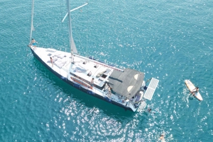 Катания: парусный тур по побережью Циклопов с сицилийским аперитивом