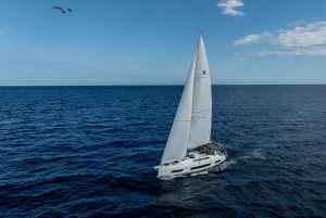 Катания: парусный тур по побережью Циклопов с сицилийским аперитивом