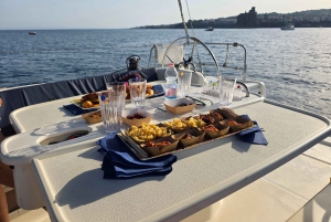 Catania: Sunset Sailing with Aperitif and Swim (4 hours)
