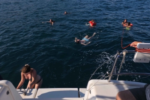 Catania: Sunset Sailing with Aperitif and Swim (4 hours)