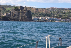 Catania: Sunset Sailing with Aperitif and Swim (4 hours)